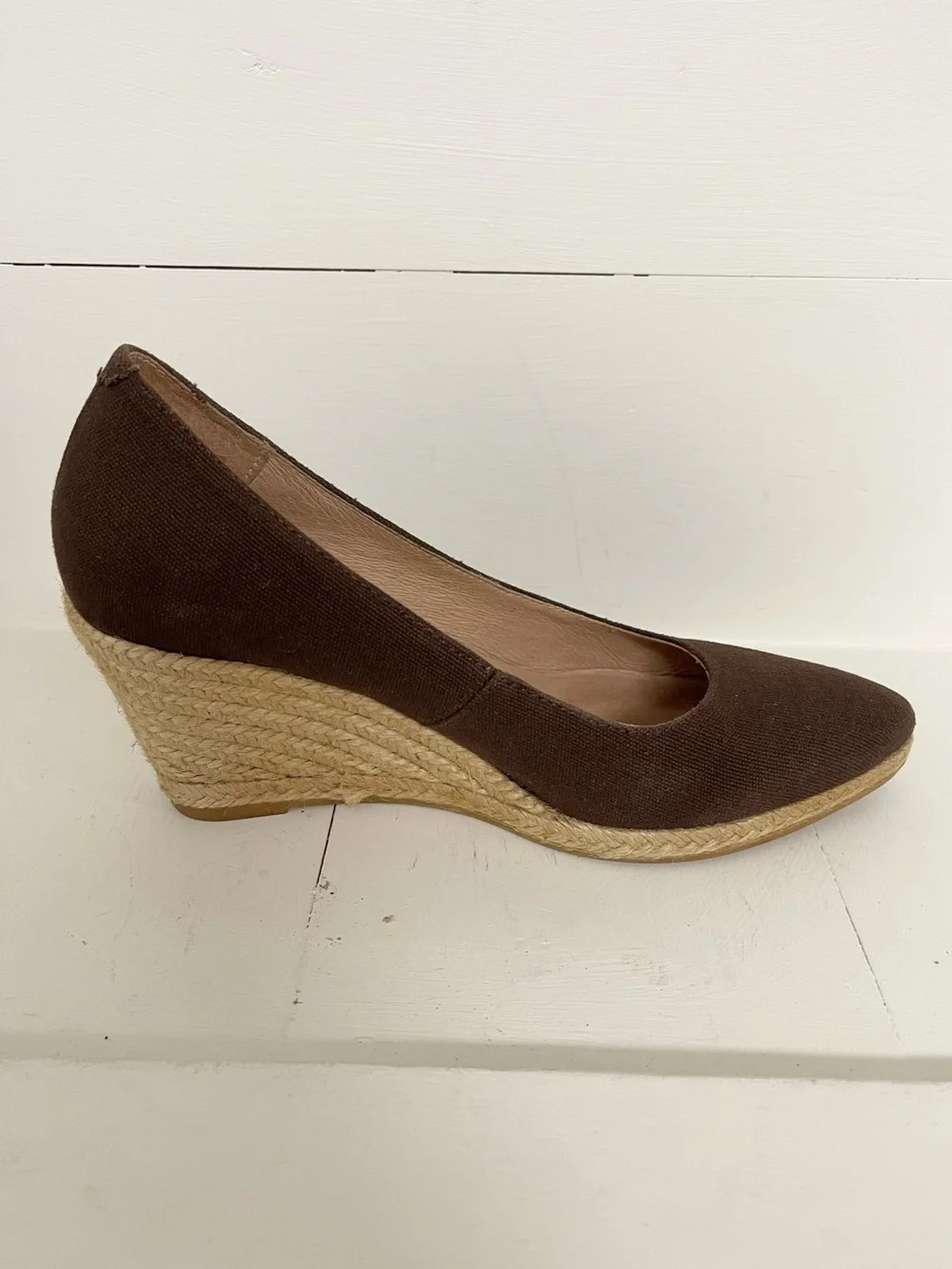 Viscata Barcelona brown canvas espadrille wedge pumps, size 36